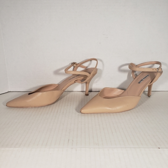 Women's charles david  3in. Quarter Strap Pumps - Picture 3 of 8